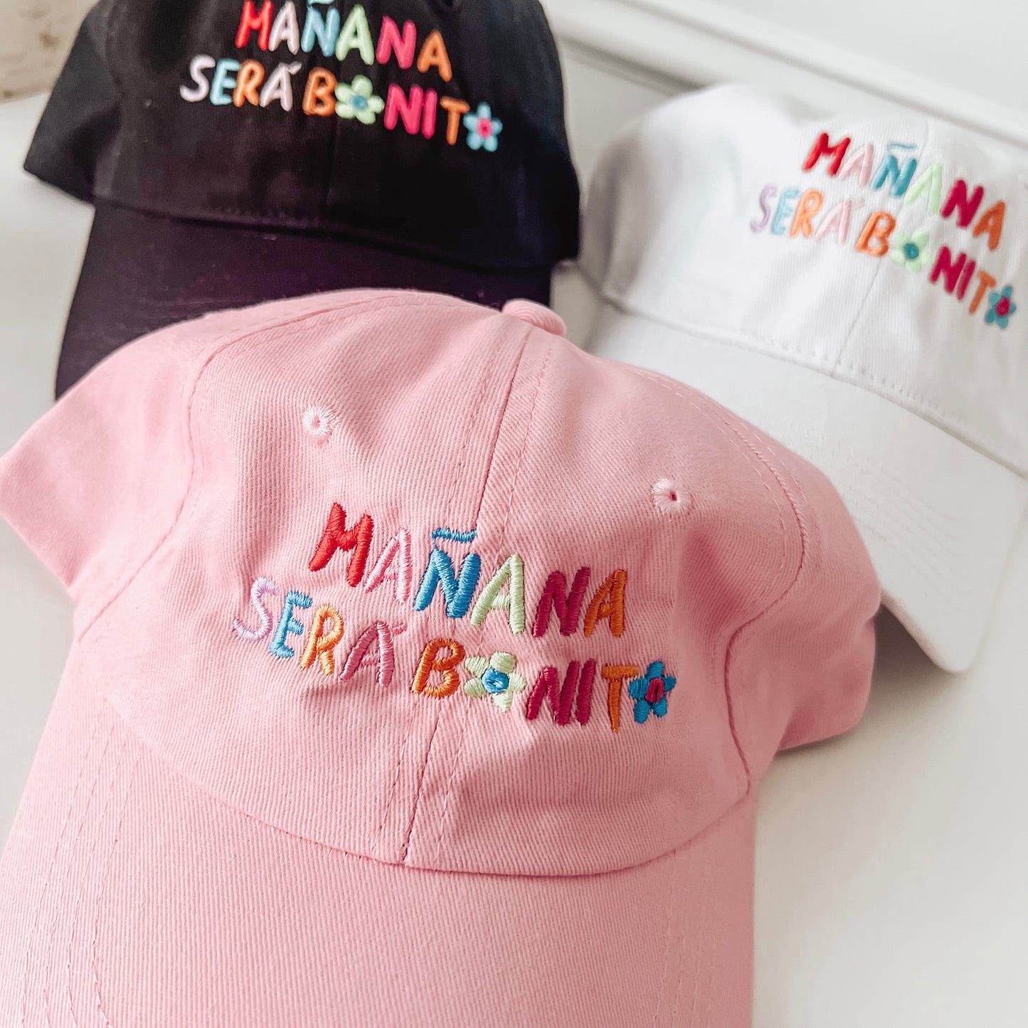 Mañana Será Bonito Hat