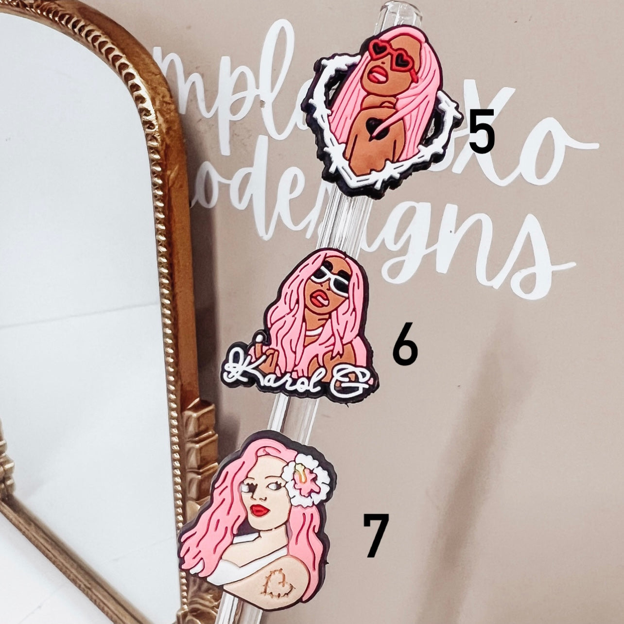 Pink Hair KG Straw Topper