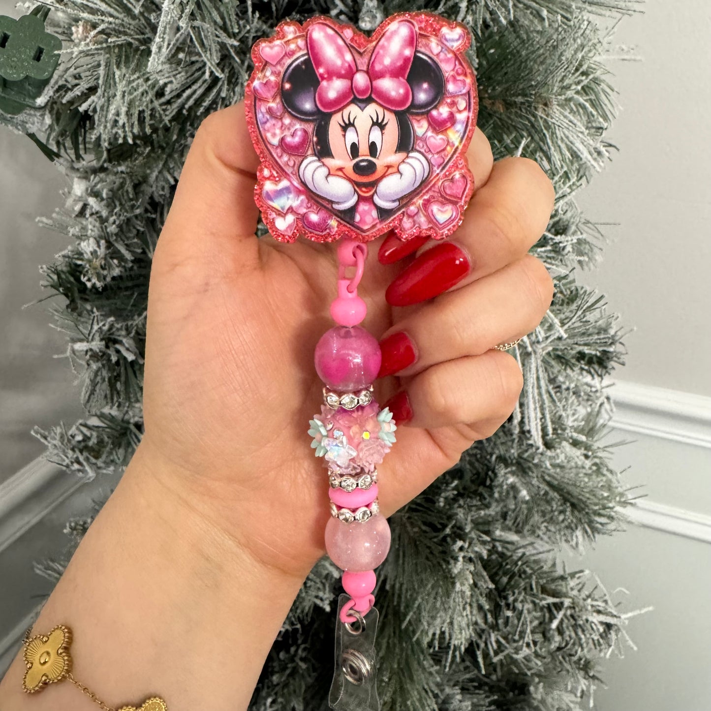 Minnie Badge Reel