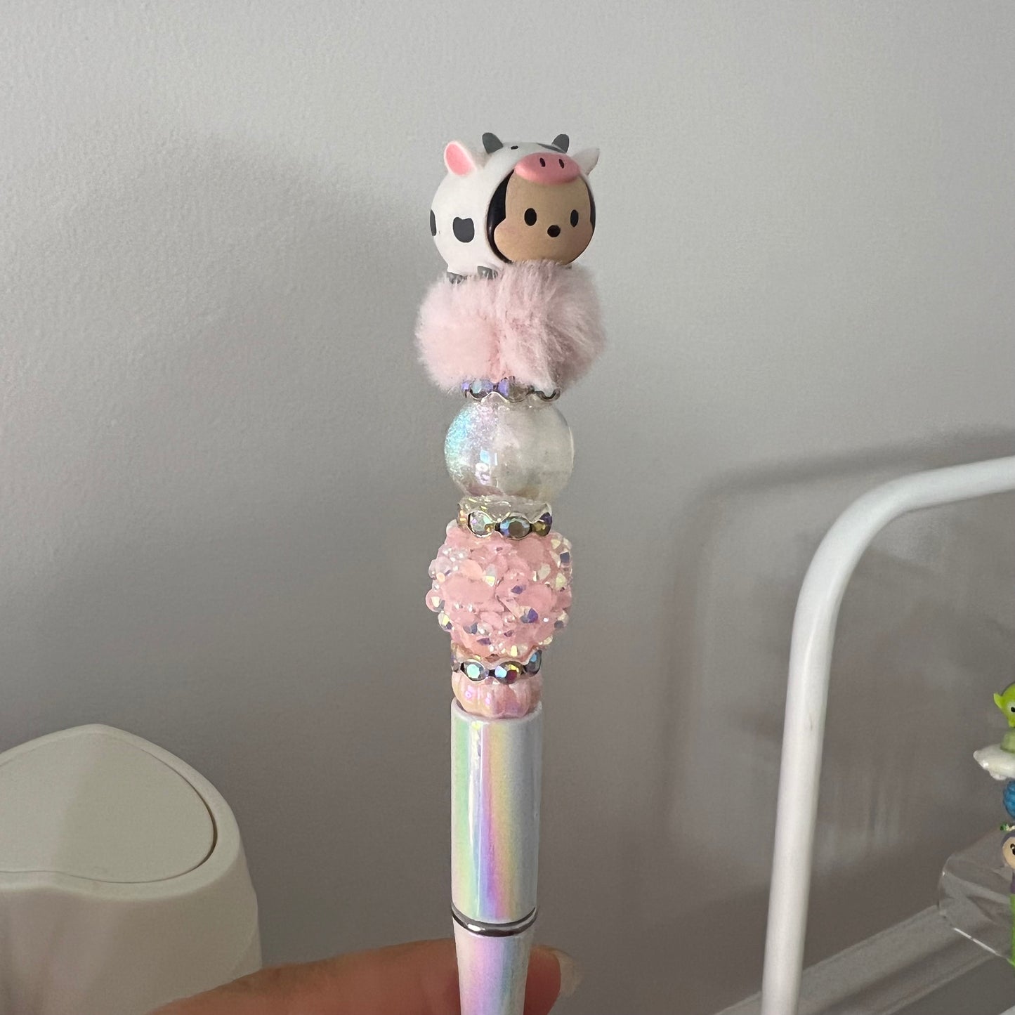 Tiny Cow Tsum Pen