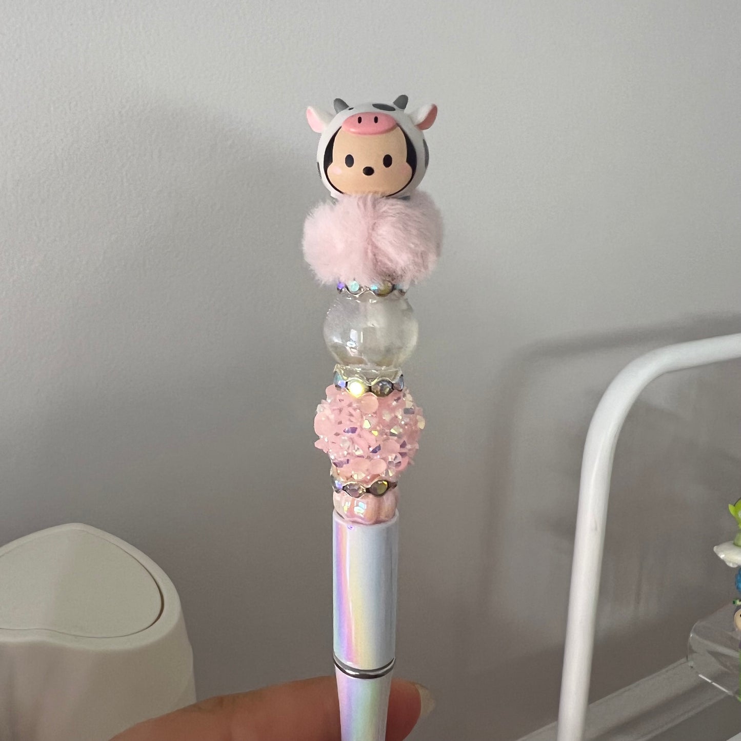 Tiny Cow Tsum Pen